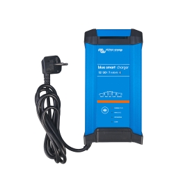 Carregador de baterias Victron Blue Smart IP22 12V 30A 3 saídas