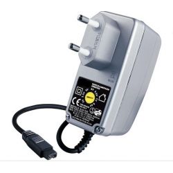 Fonte de alimentação adaptador 3-8.4 Vcc